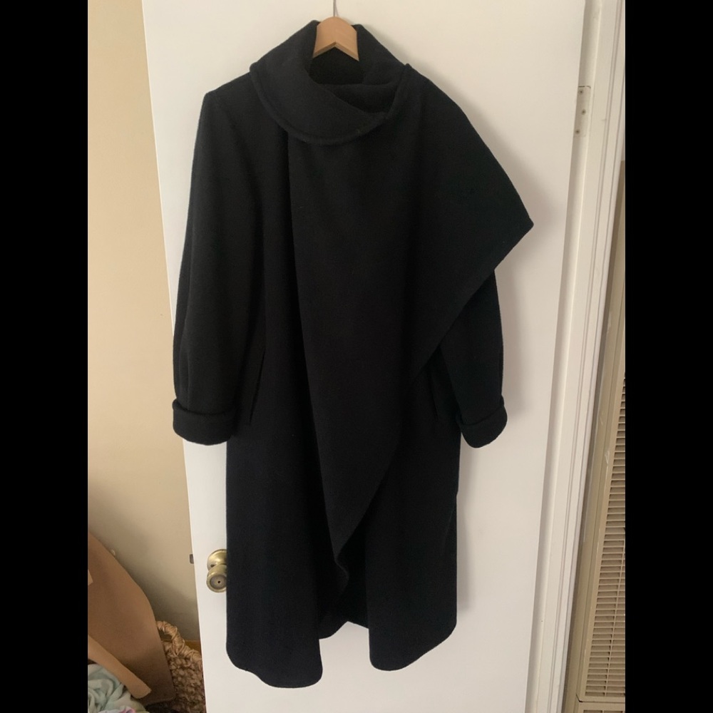 Rutland inc vintage cape coat avant garde. M